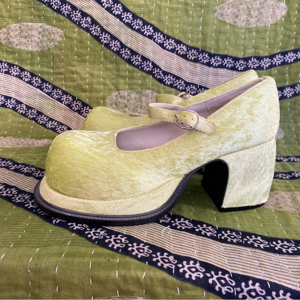 Y2K City Snappers Bright Green Spice Girls Velvet Platform Mary Jane Shoes 7.5 - Picture 5 of 14